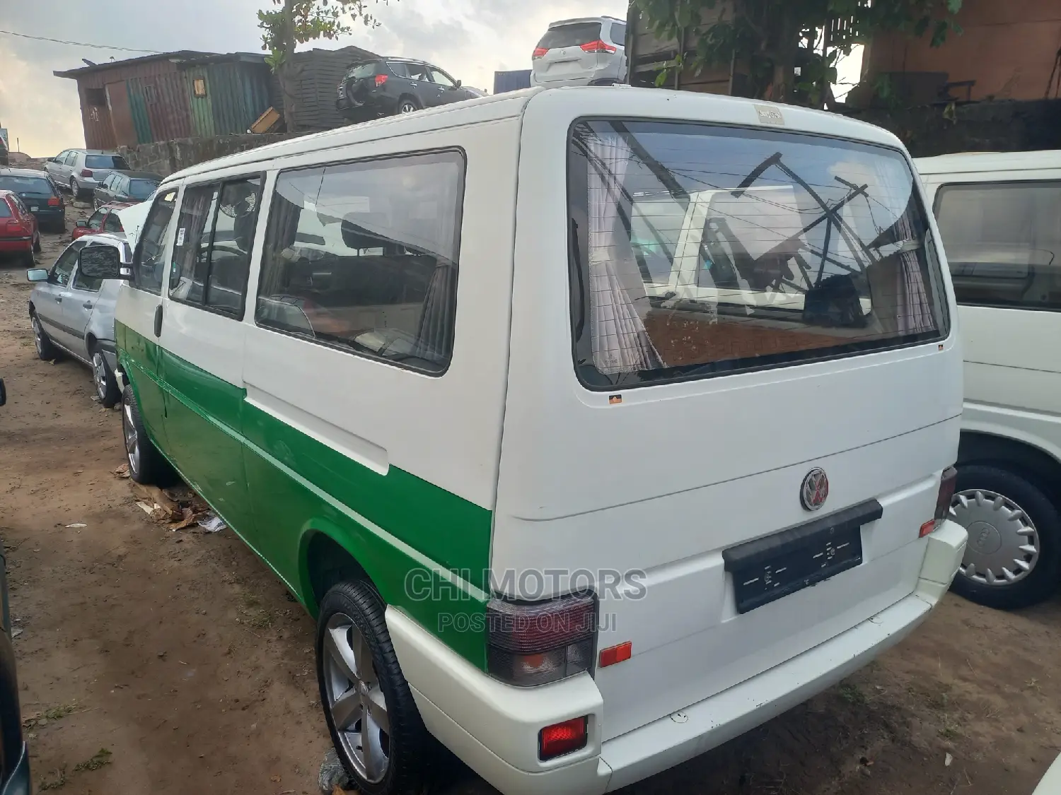 Volkswagen Transporter 2005 Green