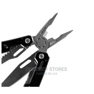 Wilkinson Sword Explorer Versatile 10-in-1 Multi-Tool Max