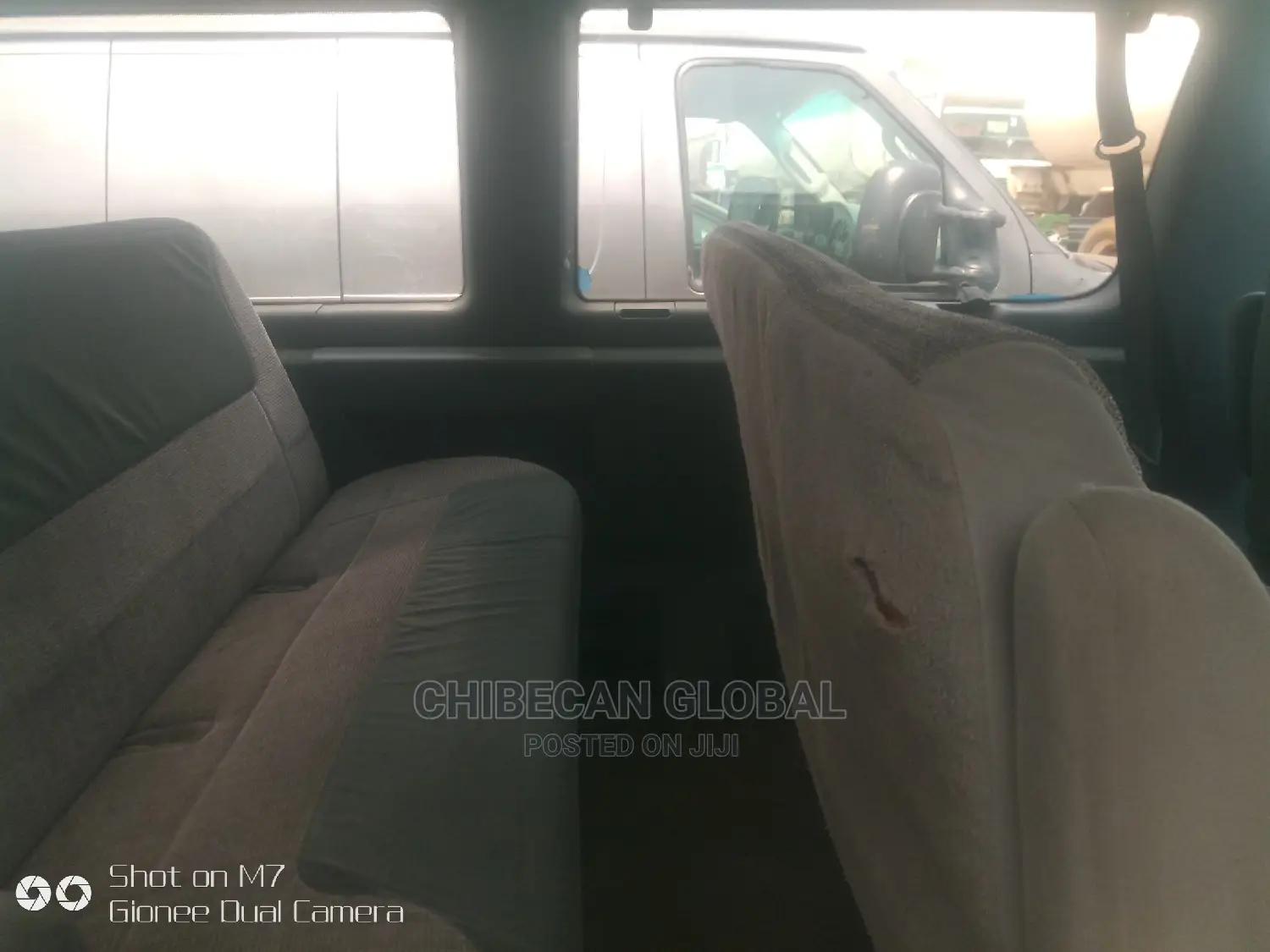 Ford E350 2000 White