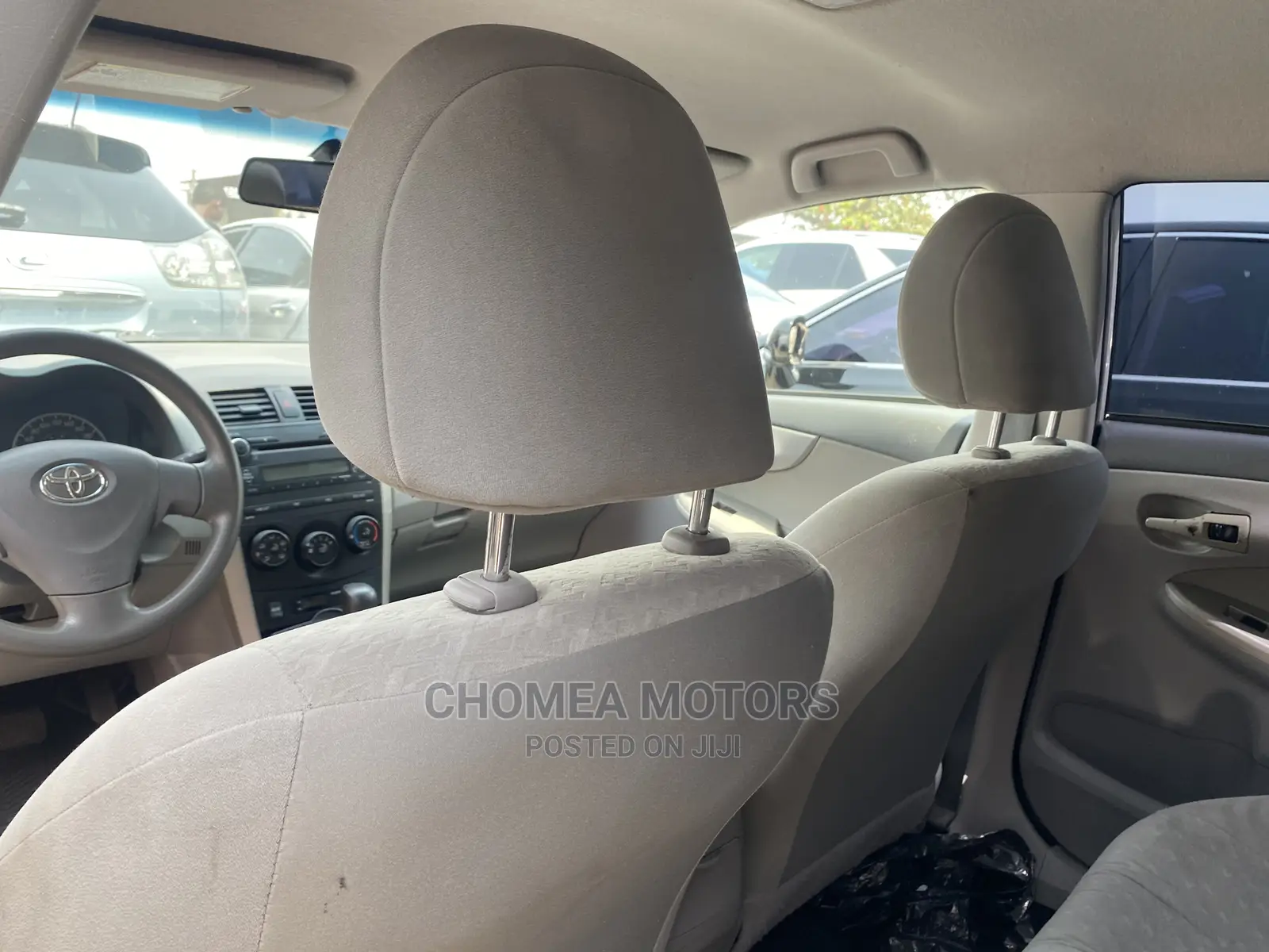 Toyota Corolla 2011 White