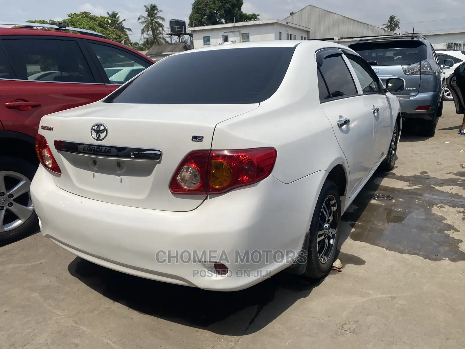 Toyota Corolla 2011 White