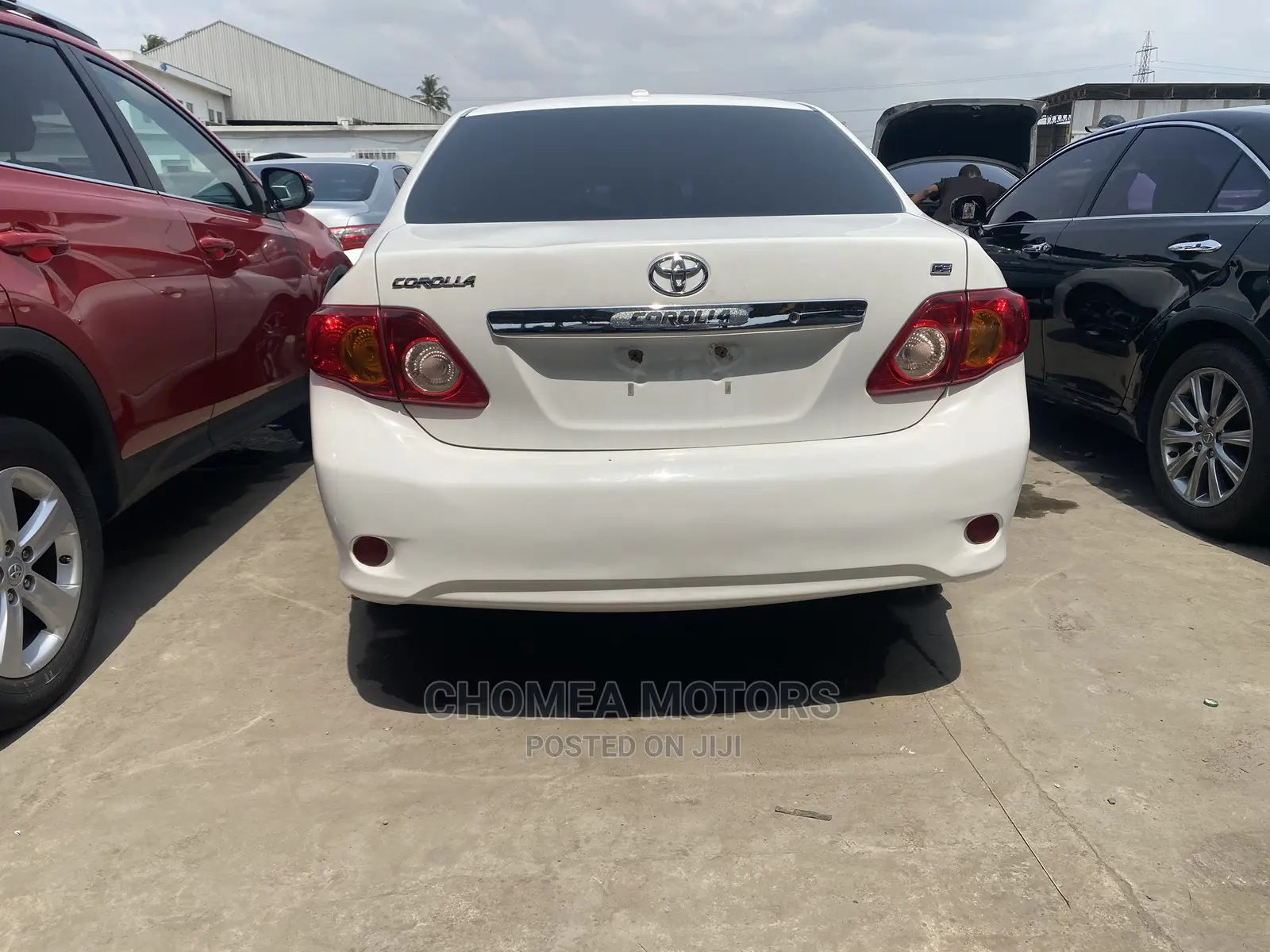 Toyota Corolla 2011 White