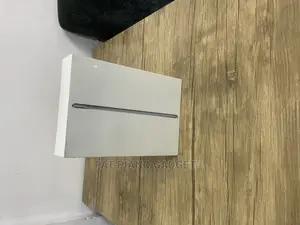 New Apple iPad Mini 4 128 GB Gray