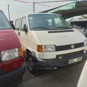 Volkswagen Transporter 2003 White