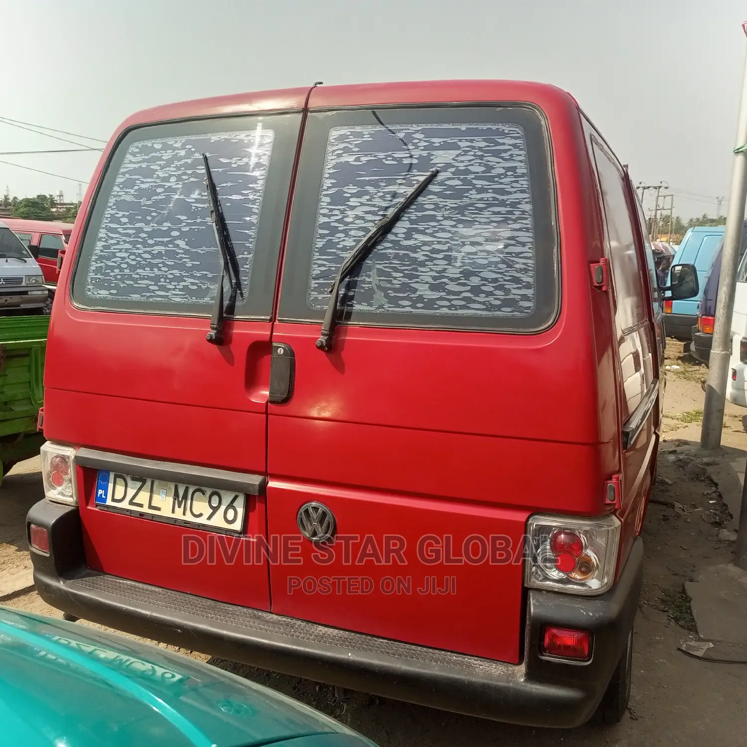 Volkswagen Transporter 2004 Red