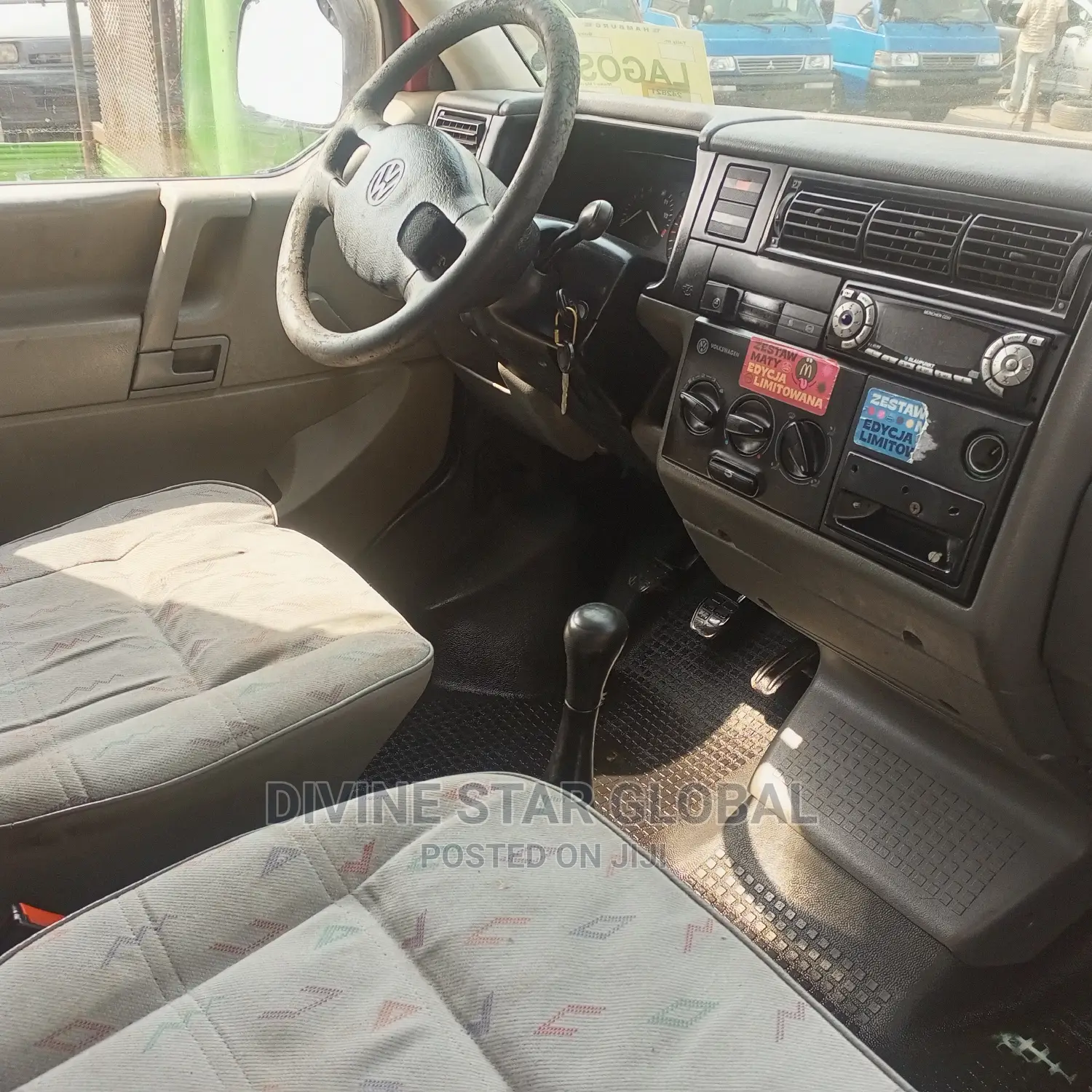 Volkswagen Transporter 2004 Red