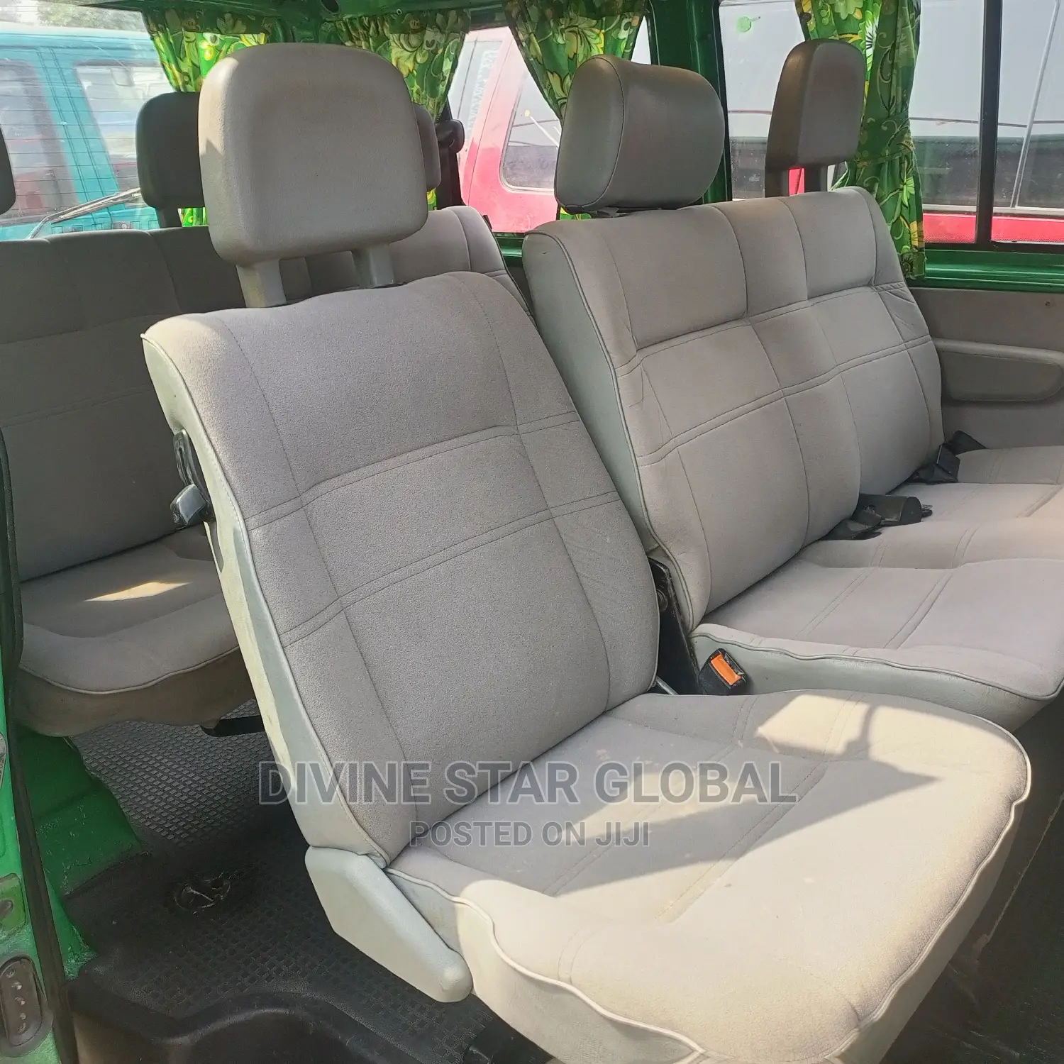Volkswagen Transporter 2004 Green