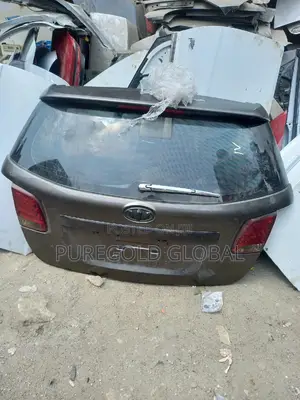 Complete Boot for Kia Sorento 2012 and 2013 Model