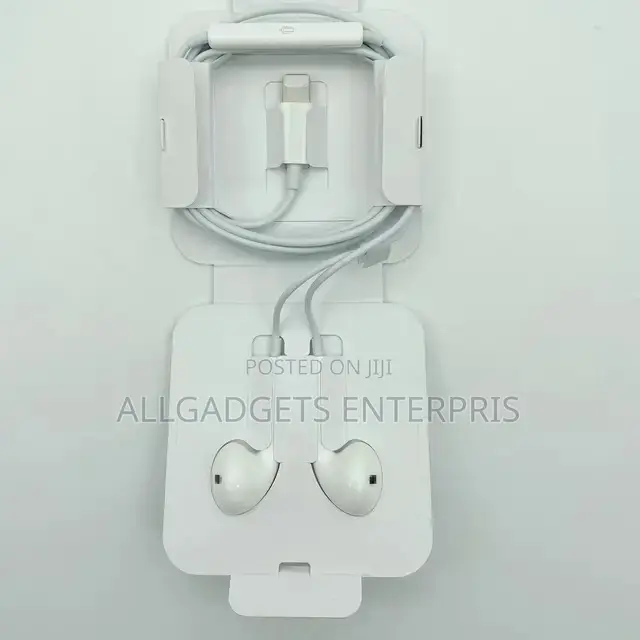 Original iPhone Earpods Lighting Connector
