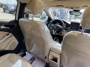 Mercedes-Benz GLA-Class 2017 White