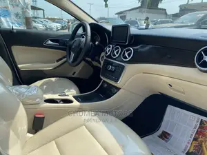 Mercedes-Benz GLA-Class 2017 White