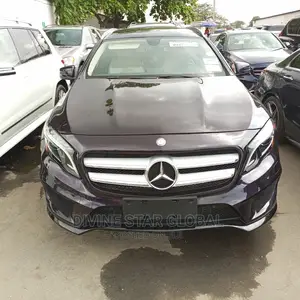 Mercedes-Benz GLA 250 2016