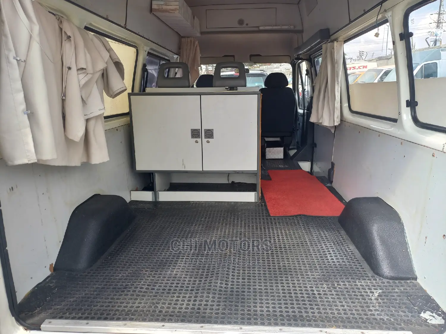 Ford Transit 2004 White