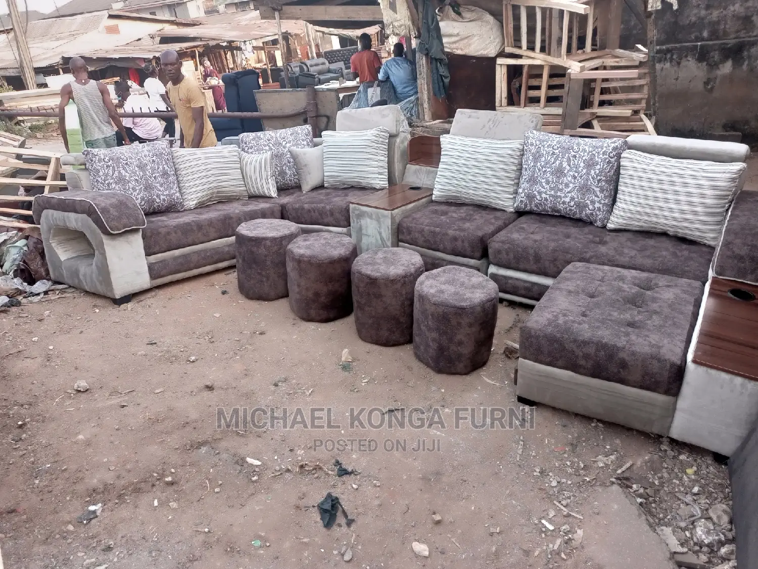 Luxurious 12 Seaters Sofas