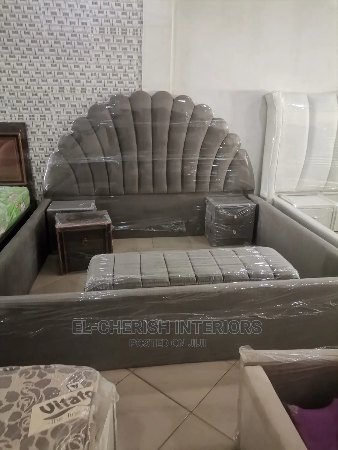 Classic Queen Bed
