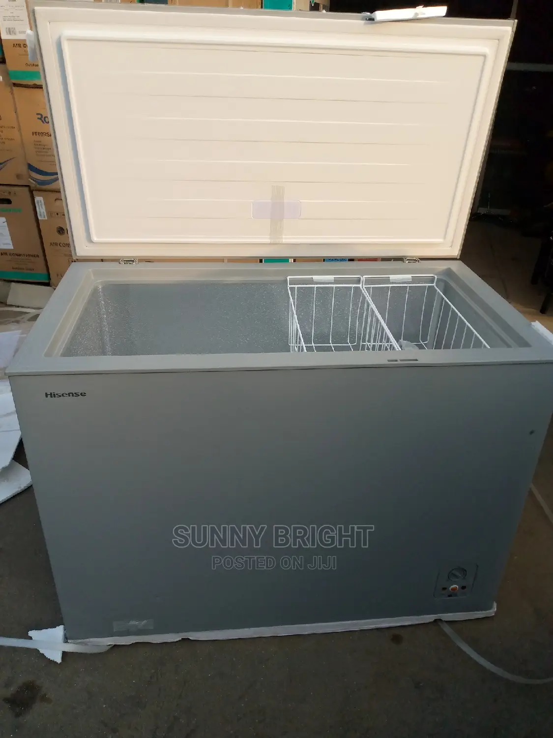 Hisense Deep Freeze 300liters