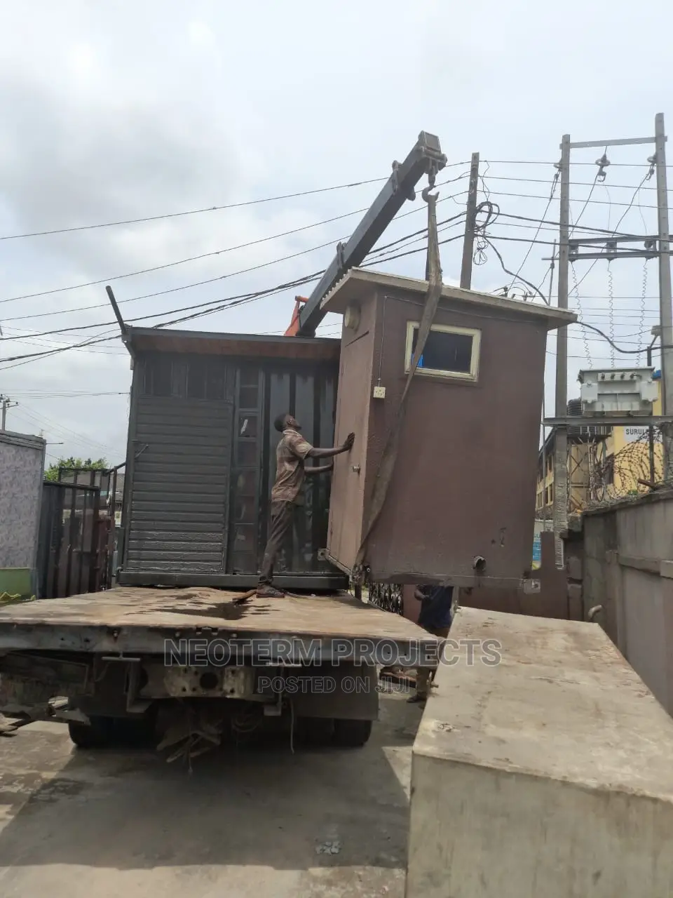 Mobile Toilet