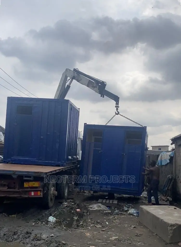 Mobile Toilet