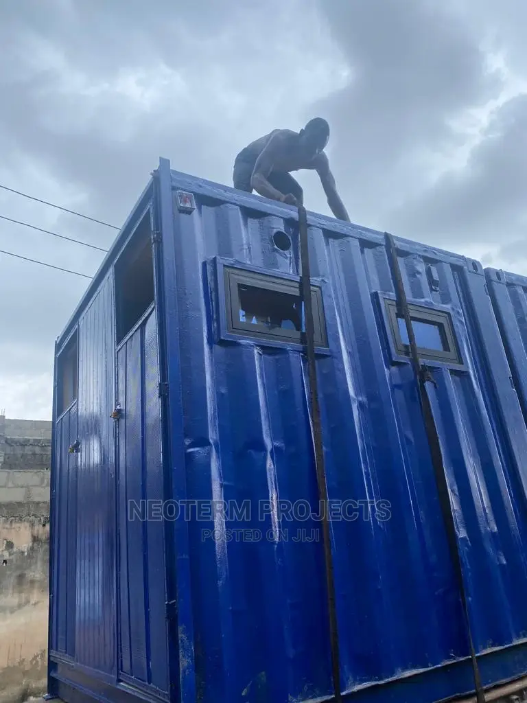 Mobile Toilet
