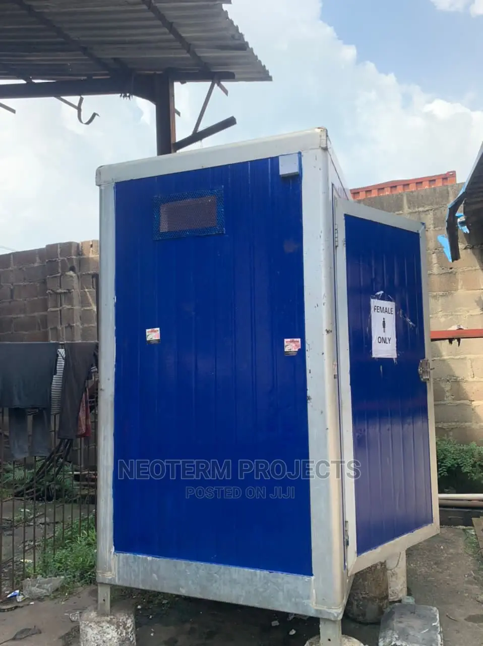 Mobile Toilet
