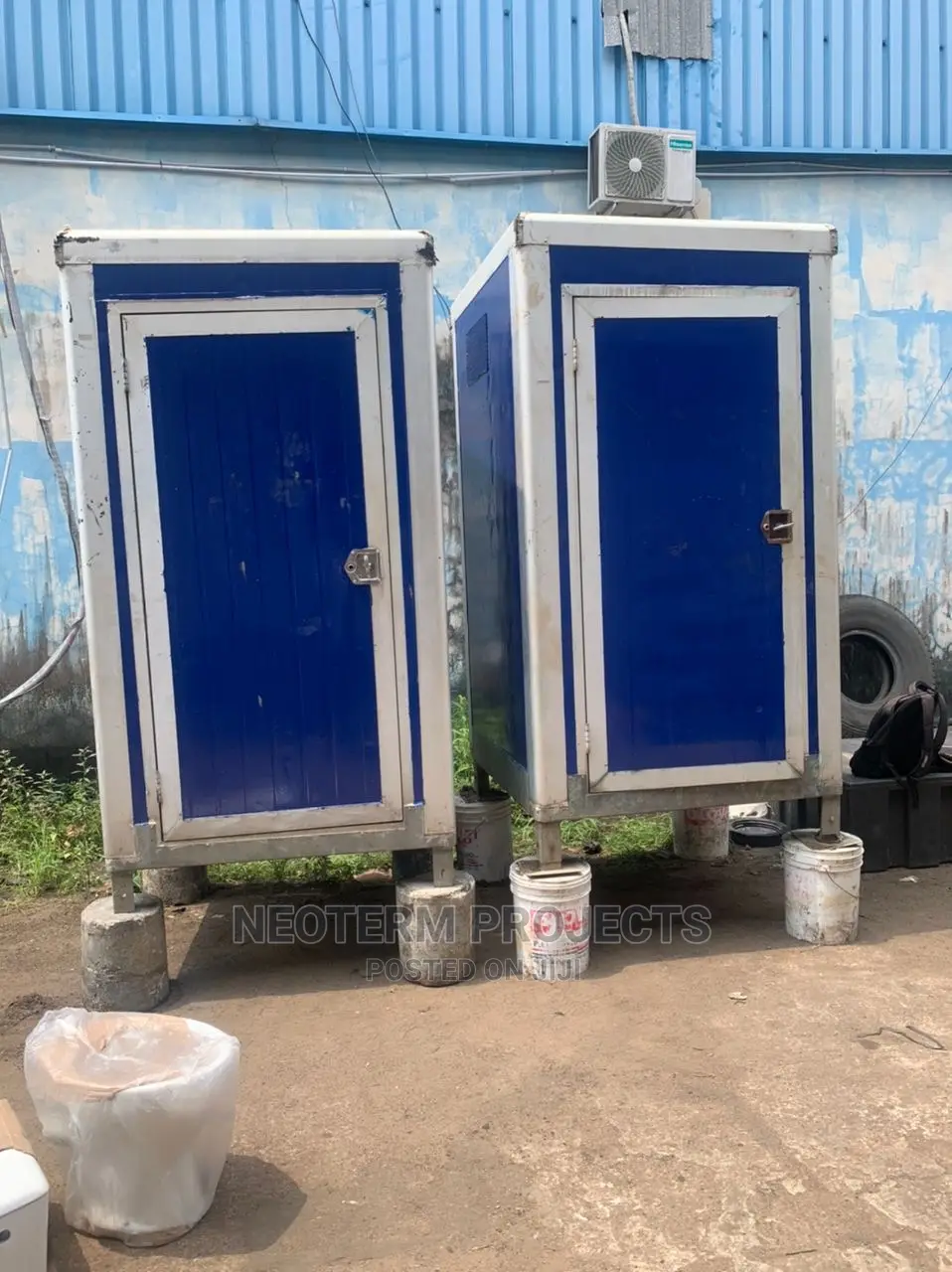 Mobile Toilet