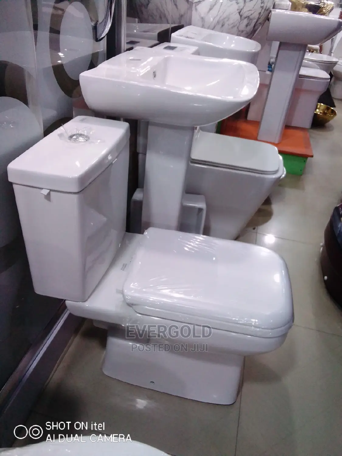 Nigeria Water Closet With Original Flushing System in Orile Plumbing