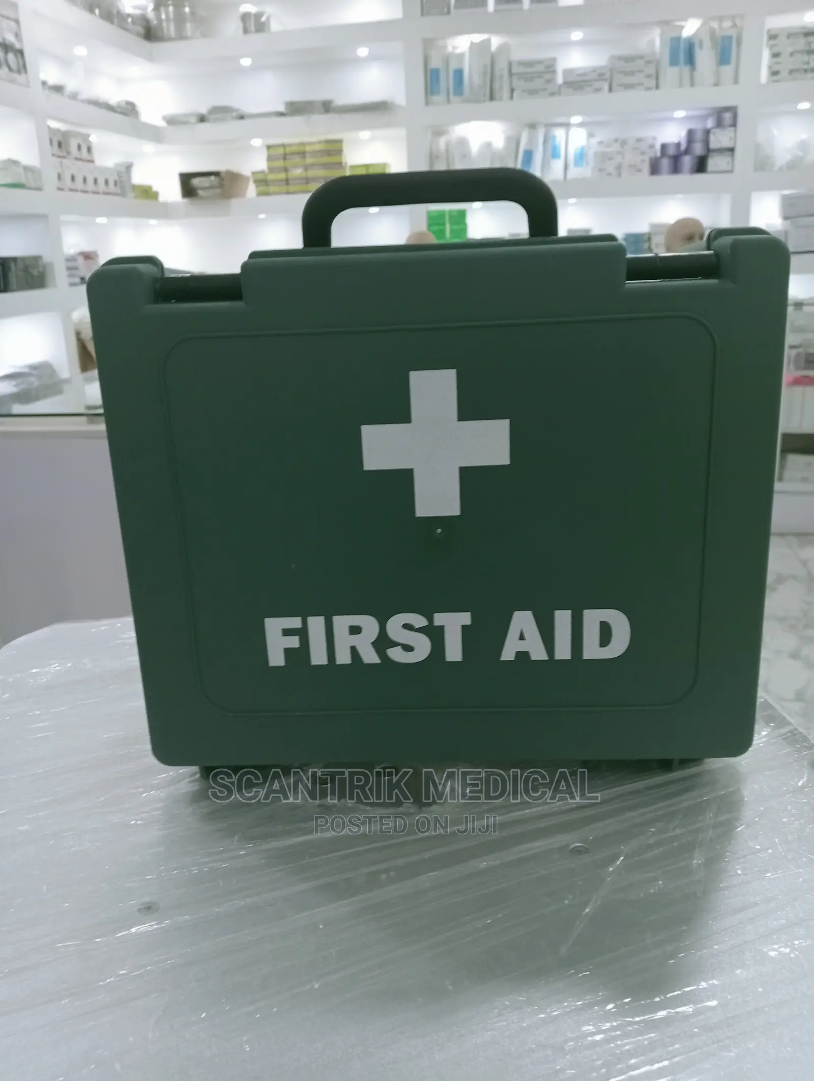 Quality Empty First Aid Box (GREEN)