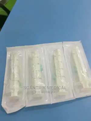 Medical Syringe 20ml Luer Lock Tip Box