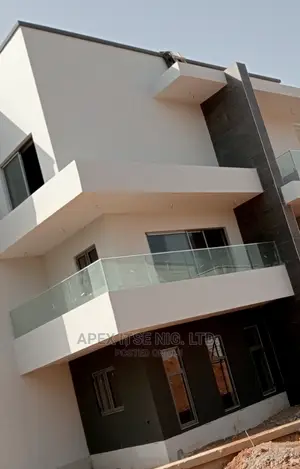 Frameless -Rimless Glass Balcony