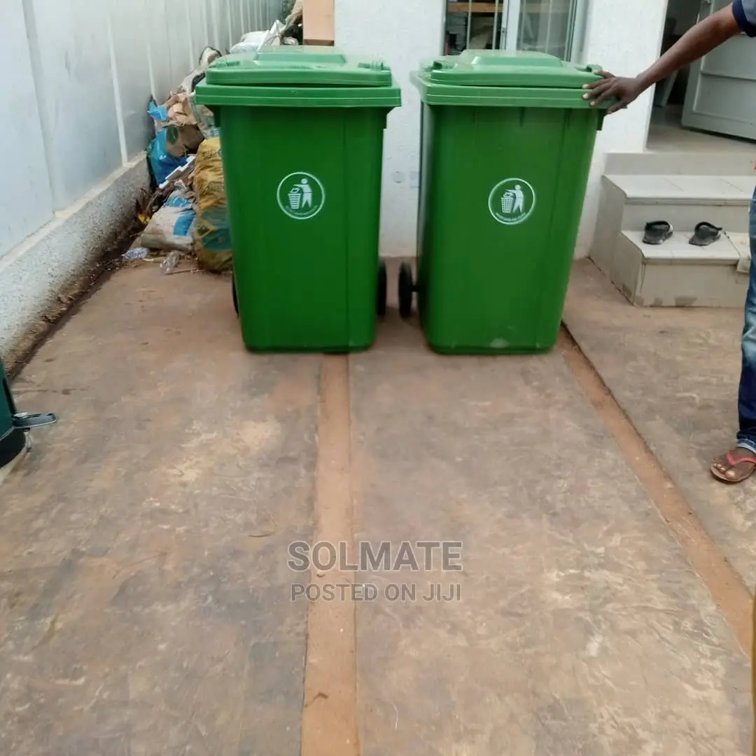 360 Litre Wheelie Bin With 2 Rubber Tyres