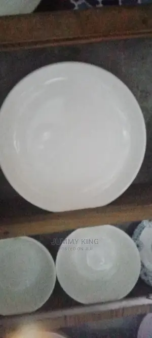 12 Pieces Ceramic Curved and Flat Plates
