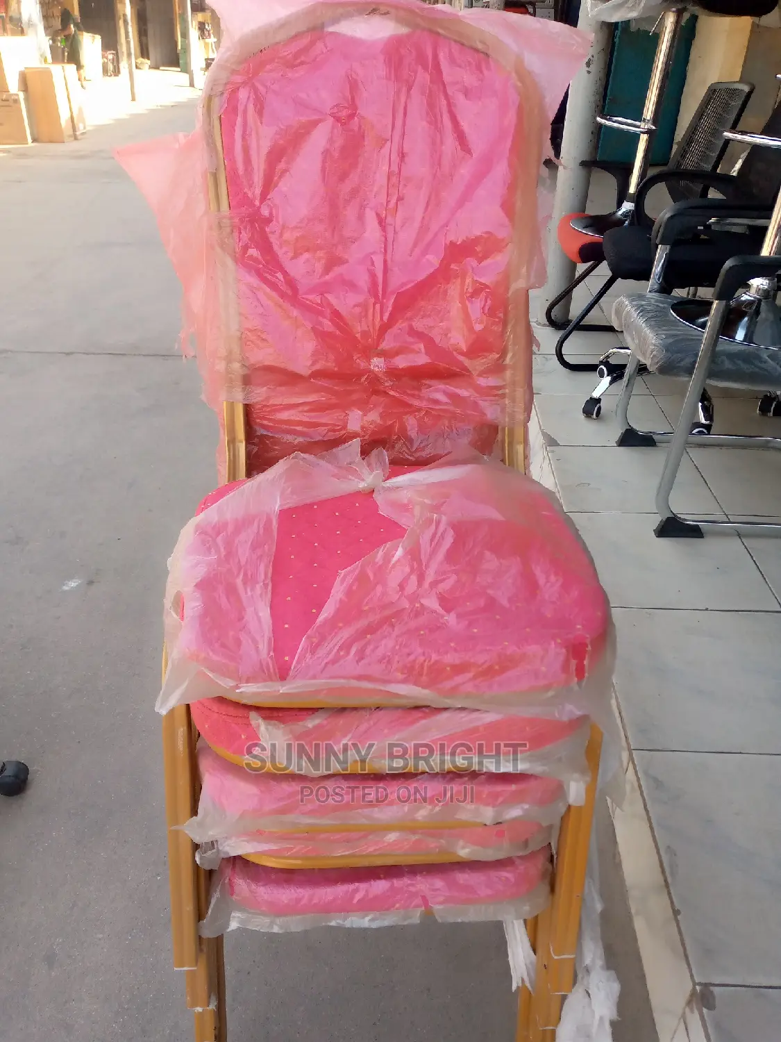 Barque Chair High Quality