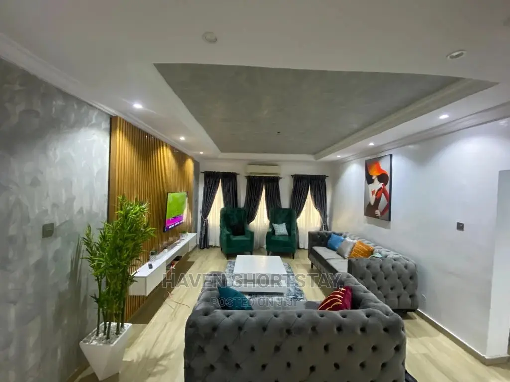 3-Bedroom Luxury Flat for Shortlet Inside Magodo Shangisha