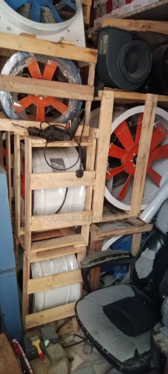 Fan Extractor