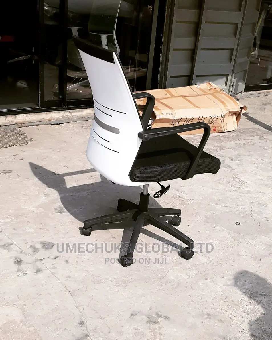 Strong Quality Office Swivel Chair