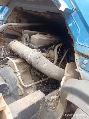 Merecedes Benz Hiab