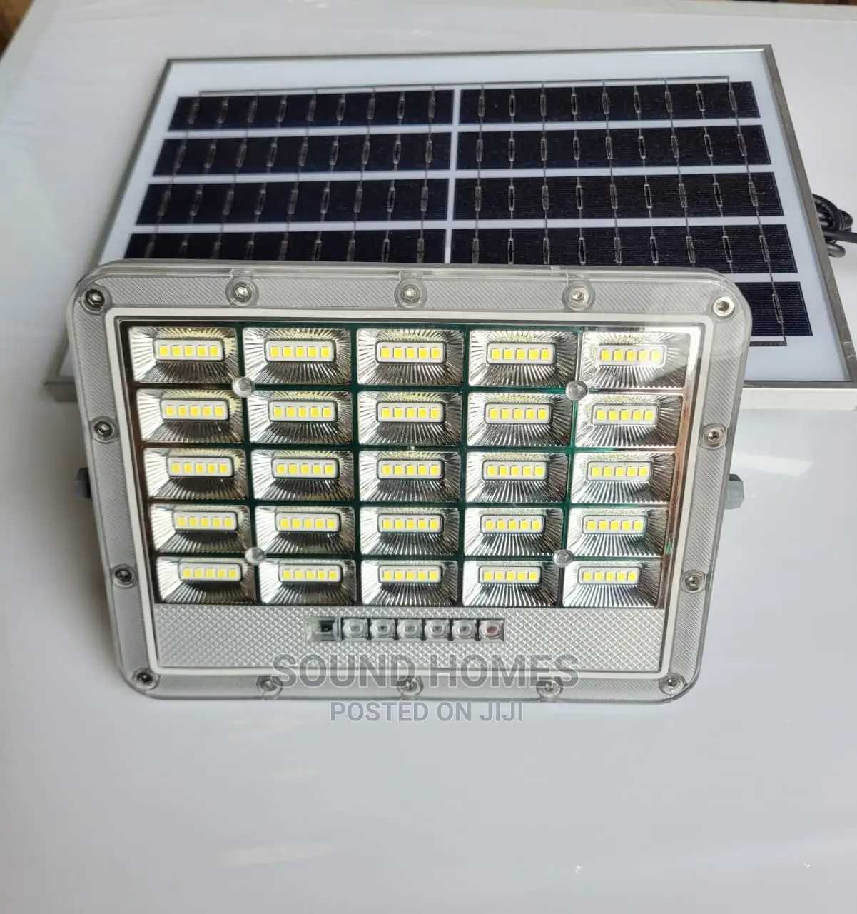 Solar Floodlight