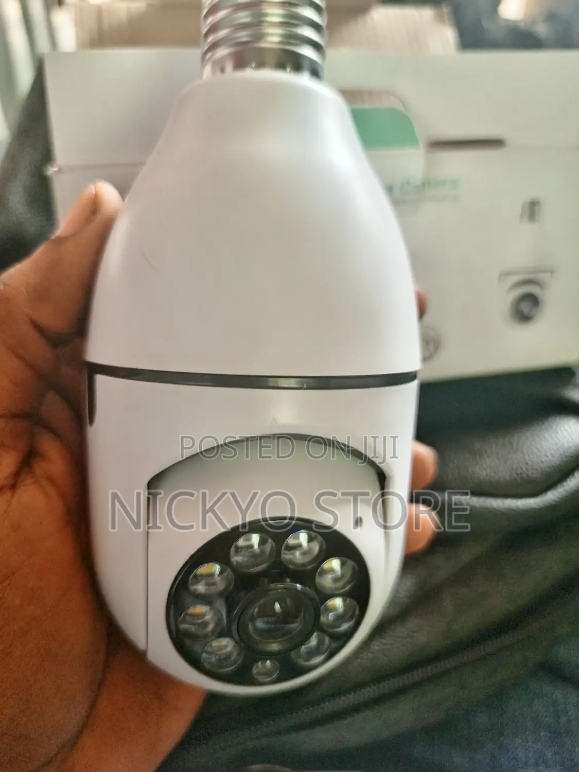 Bulb, Security Light Camera With Speaker Pan Tilt and Mic