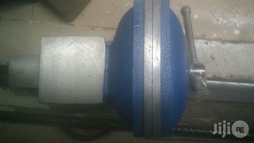 Table Vise