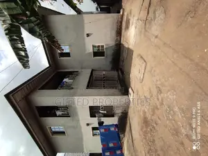 Spacious 20units of Self-Contained Hostel