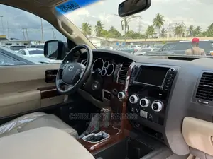 Toyota Sequoia 2014 Red