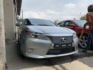 Lexus ES 350 FWD 2014 Silver