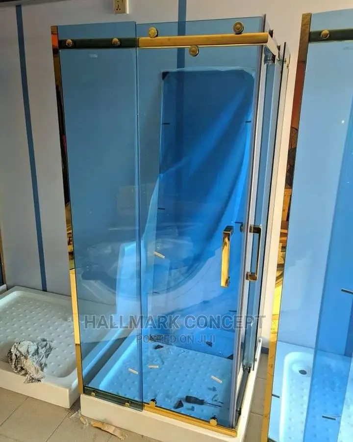 10mm Tempared Shower Cubicle