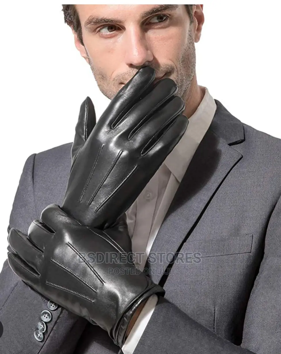 MARKS AND SPENCER Black Luxury Leather Gloves. Thermowarmth