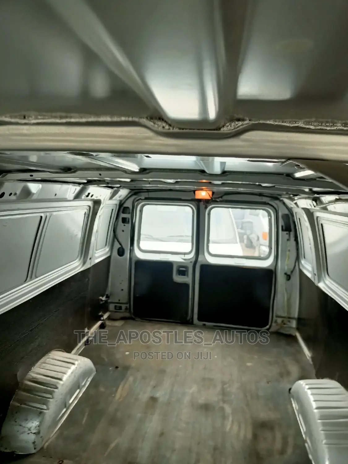Ford E250 2012 Grey