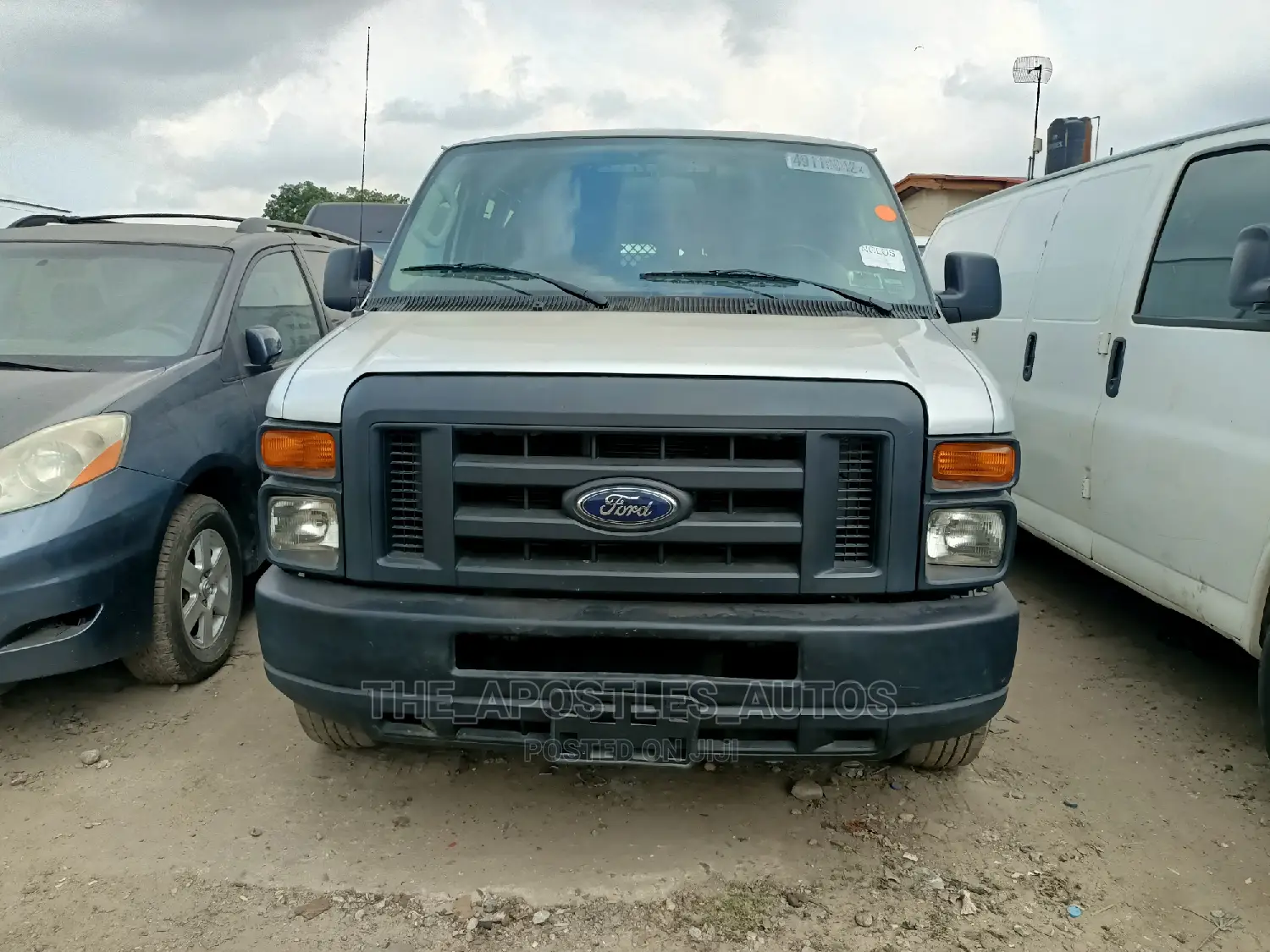 Ford E250 2012 Grey