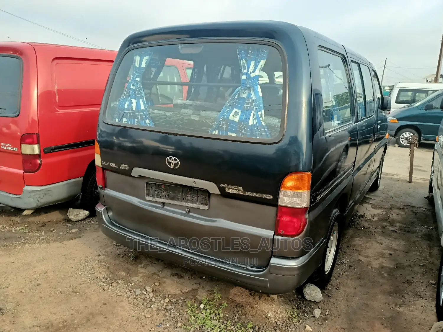 Toyota HiAce 2002 Blue