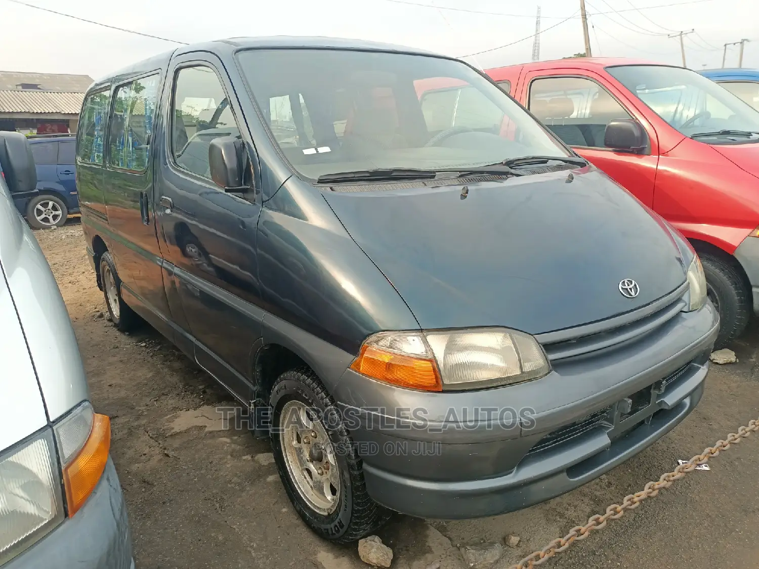 Toyota HiAce 2002 Blue