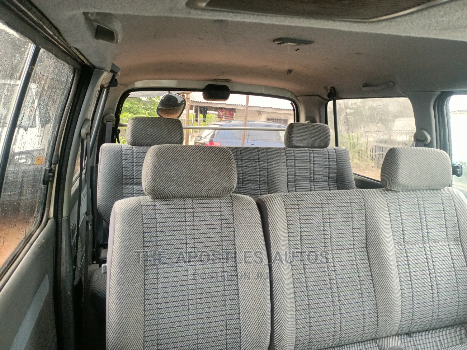 Toyota HiAce 2003 Silver