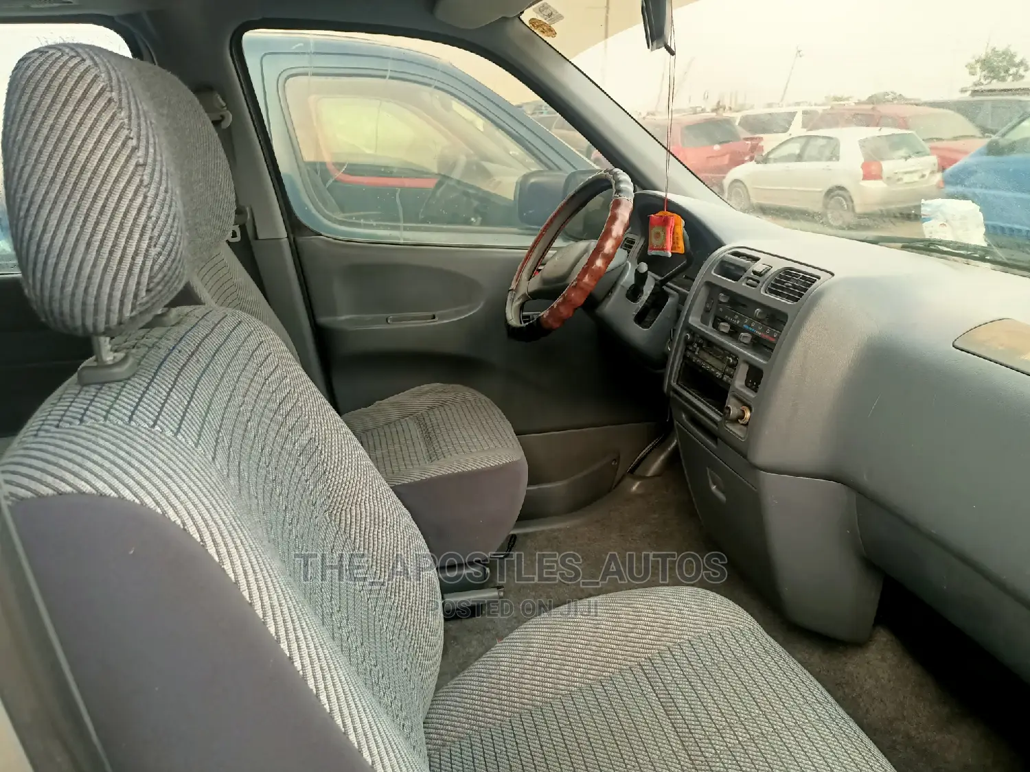 Toyota HiAce 2003 Silver
